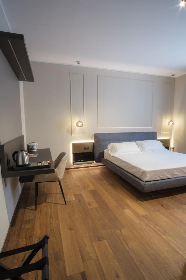 Palazzo Danisi Rooms&Suites Bari Exterior foto
